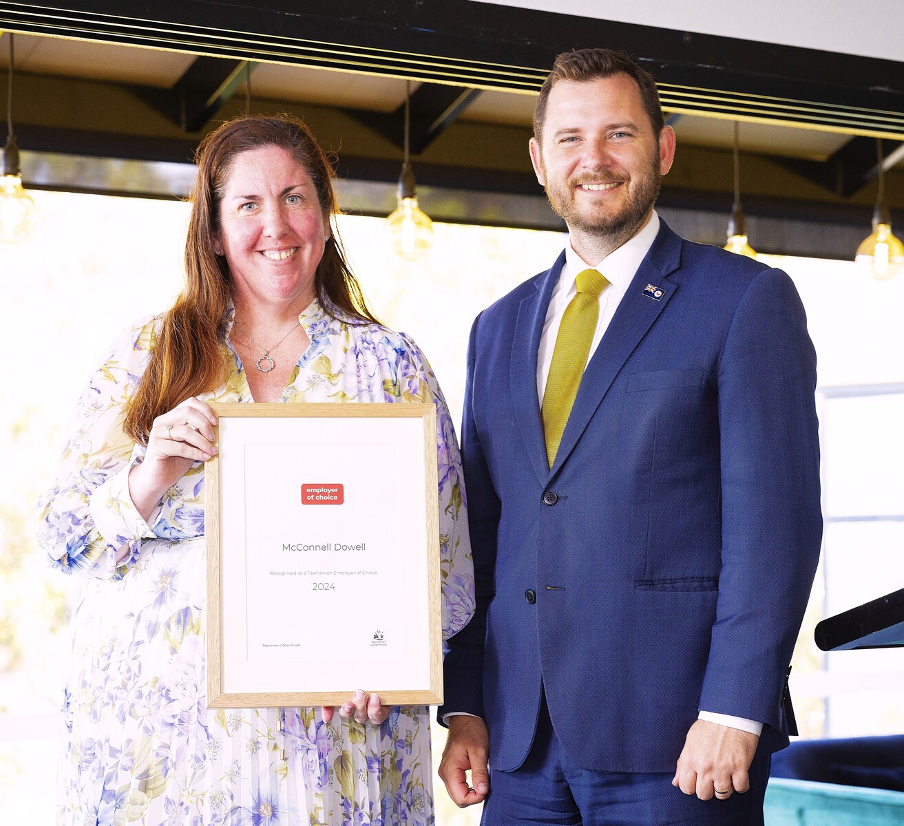 Naomi_Walker_and_Minister_Felix_Ellis_3.jpg